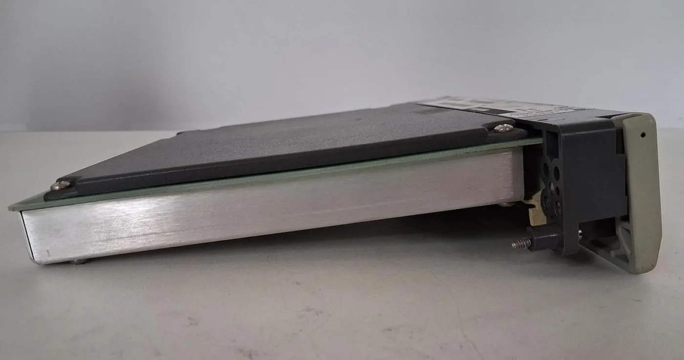 Modicon AS-B372-000 I/O Module - 6