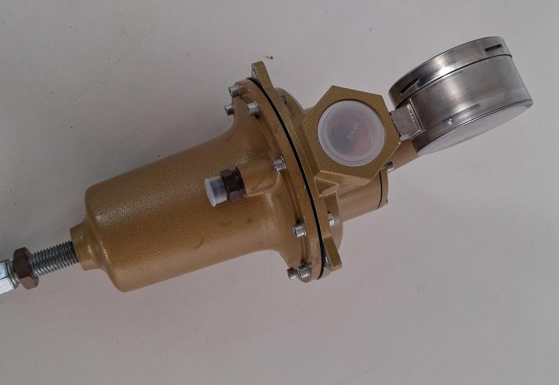 TESCOM D4284-15-03-M Pressure Reducing Regulator – New