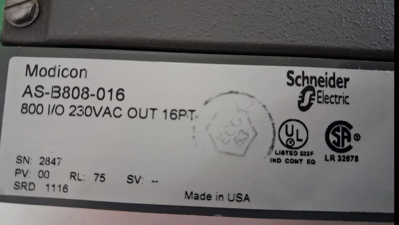 Modicon AS-B808-016 230 VAC Output Module - 3