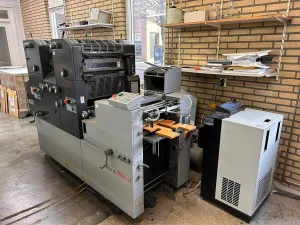 2003 Ryobi 3302HA