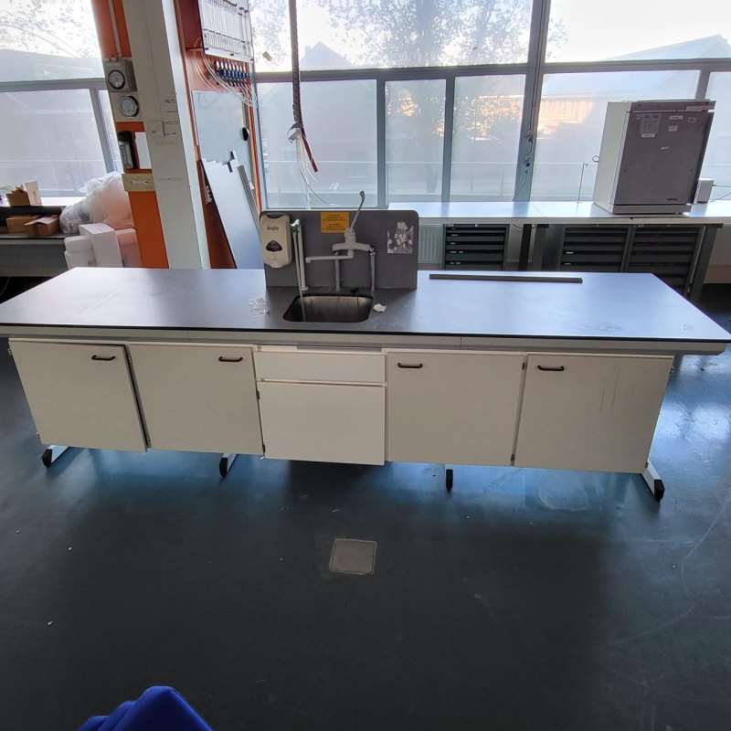 2019 – Tweedehands S+B eilandtafel (334 cm)