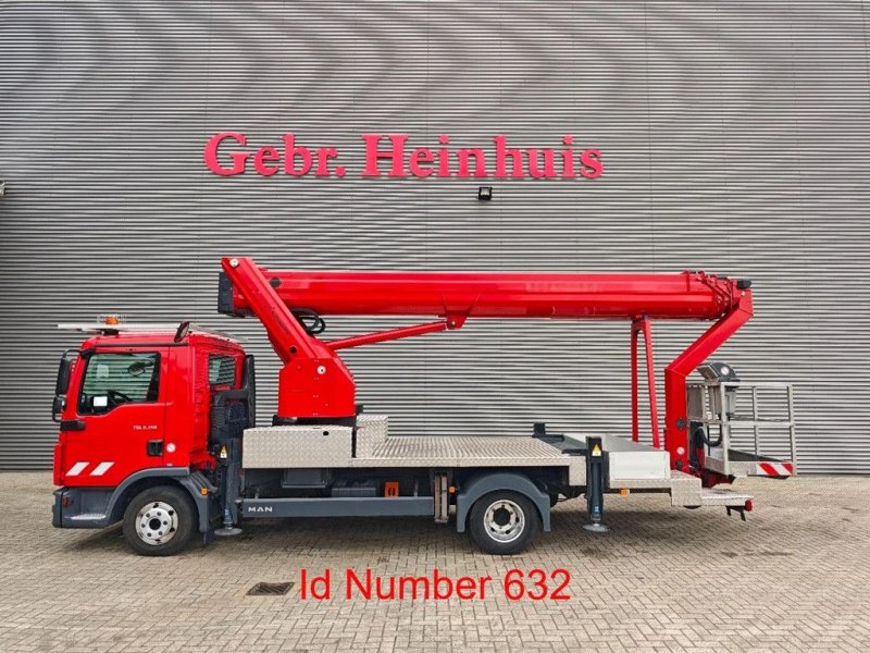 MAN TGL 8.150 4x2 Ruthmann T330