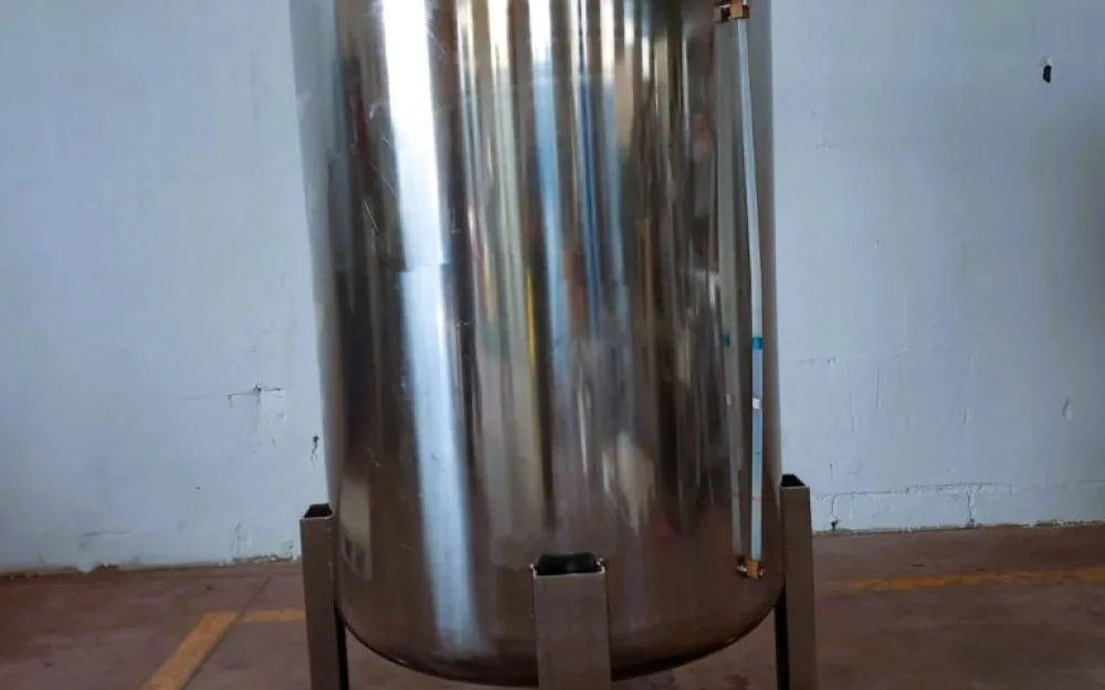 DISSOLUTORE CON AGITATORE – MOD. 450 L