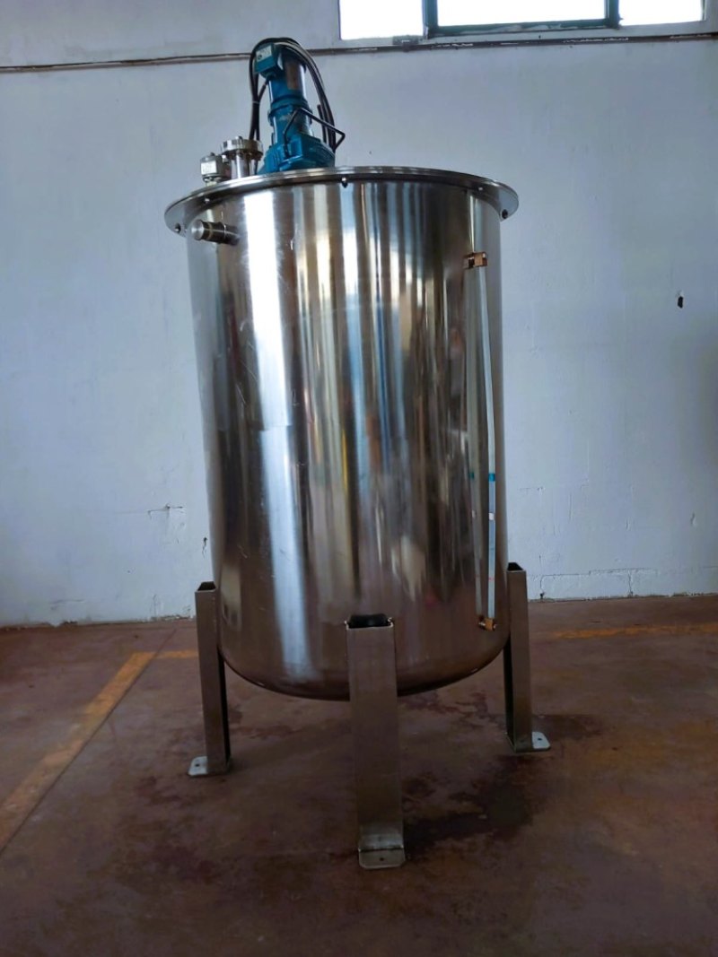 DISSOLUTORE CON AGITATORE – MOD. 450 L