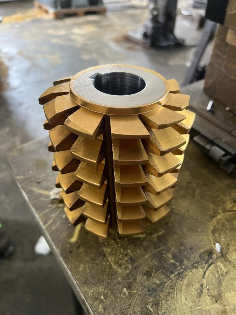SET OF 165 HOB CUTTERS FOR GEAR HOBBING MACHINE - DIFFERENT MODULES AVAILABLE (FROM 0.75 UP TO 15) - Laxmi Metal & Machines, Rohtak