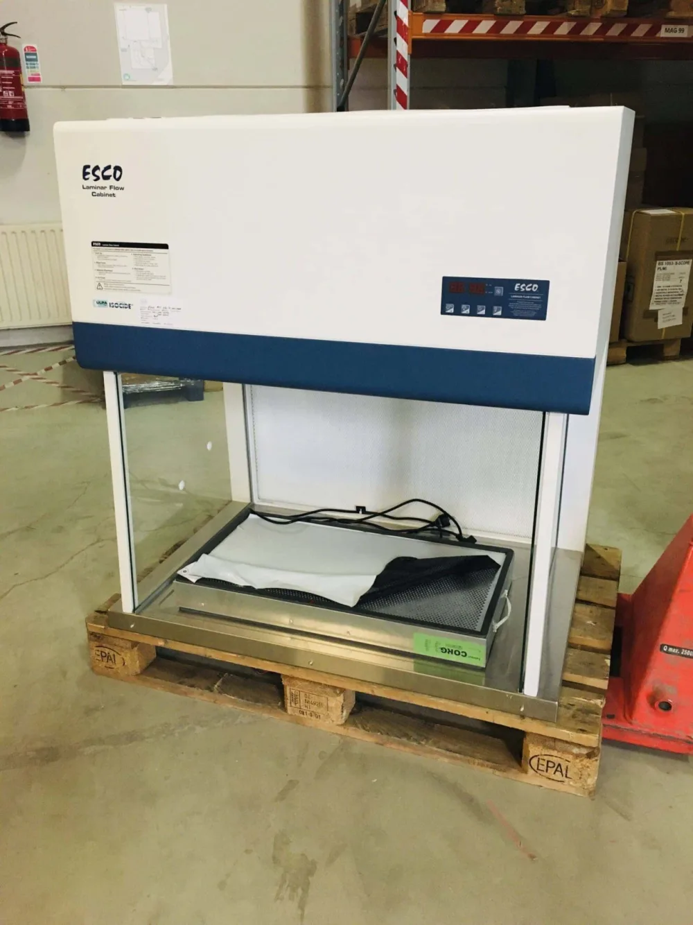 Esco AHC 3D1 Crossflow Cabinet