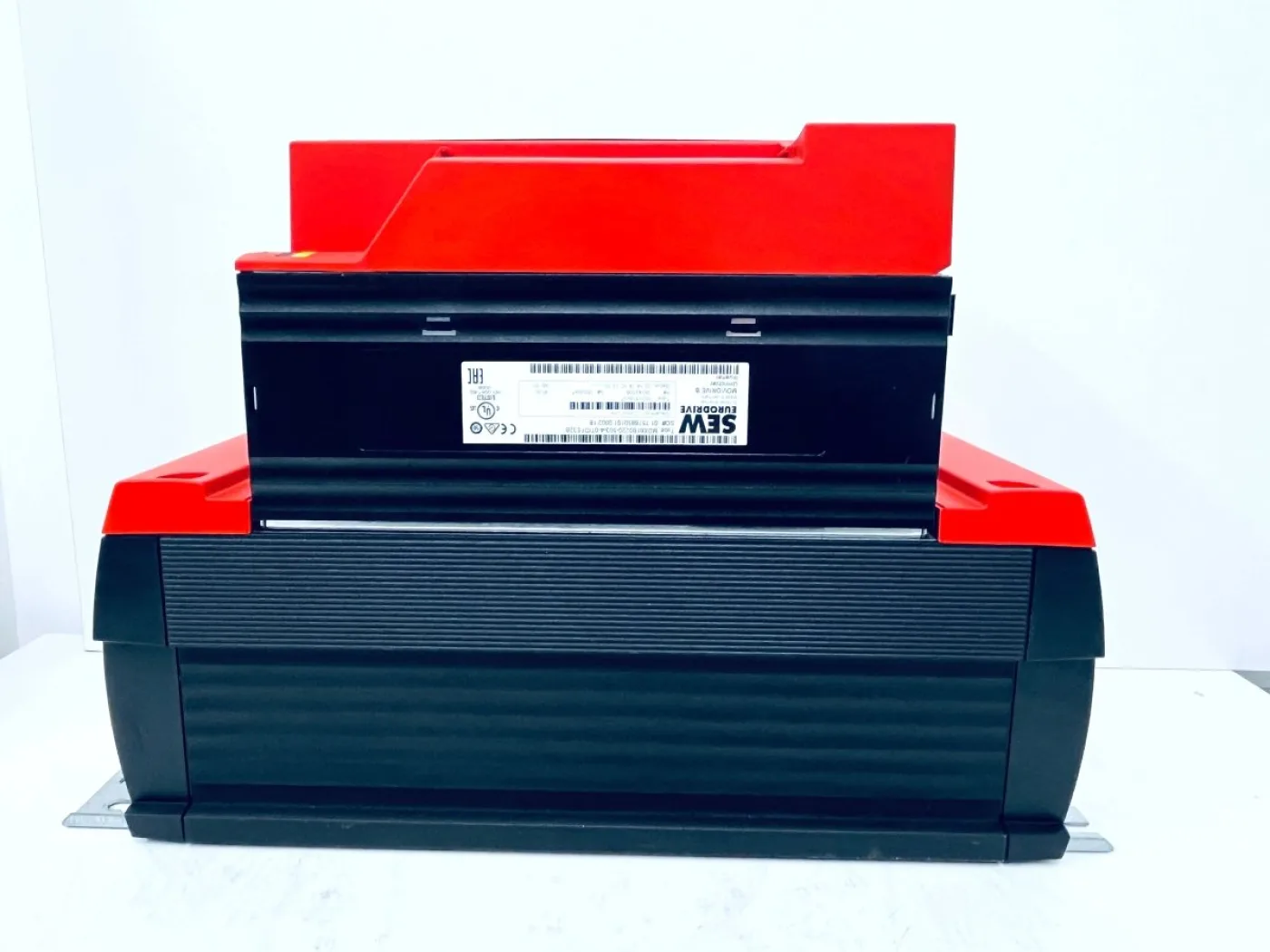 SEW Eurodrive MDX61B0220-503-4-0T Movidrive B Umrichter 0689847 - 2