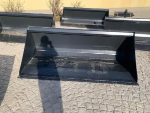 BIG Schwergutschaufel 200 cm mit Dieci Agri Farmer Aufnahme