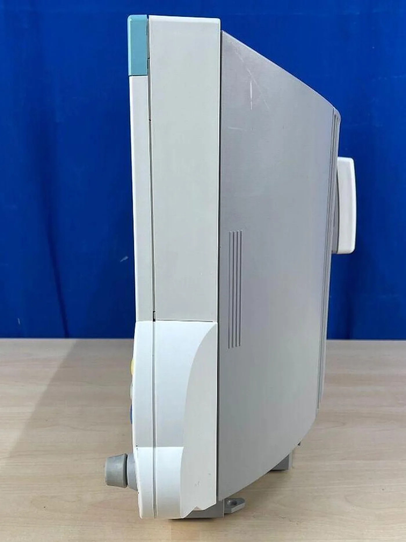 PHILIPS Patient monitor MP70 YOM - 6