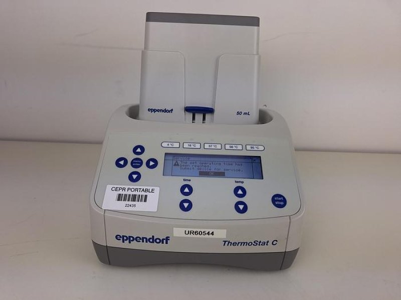 Eppendorf ThermoStat C538 Dry Block Heater