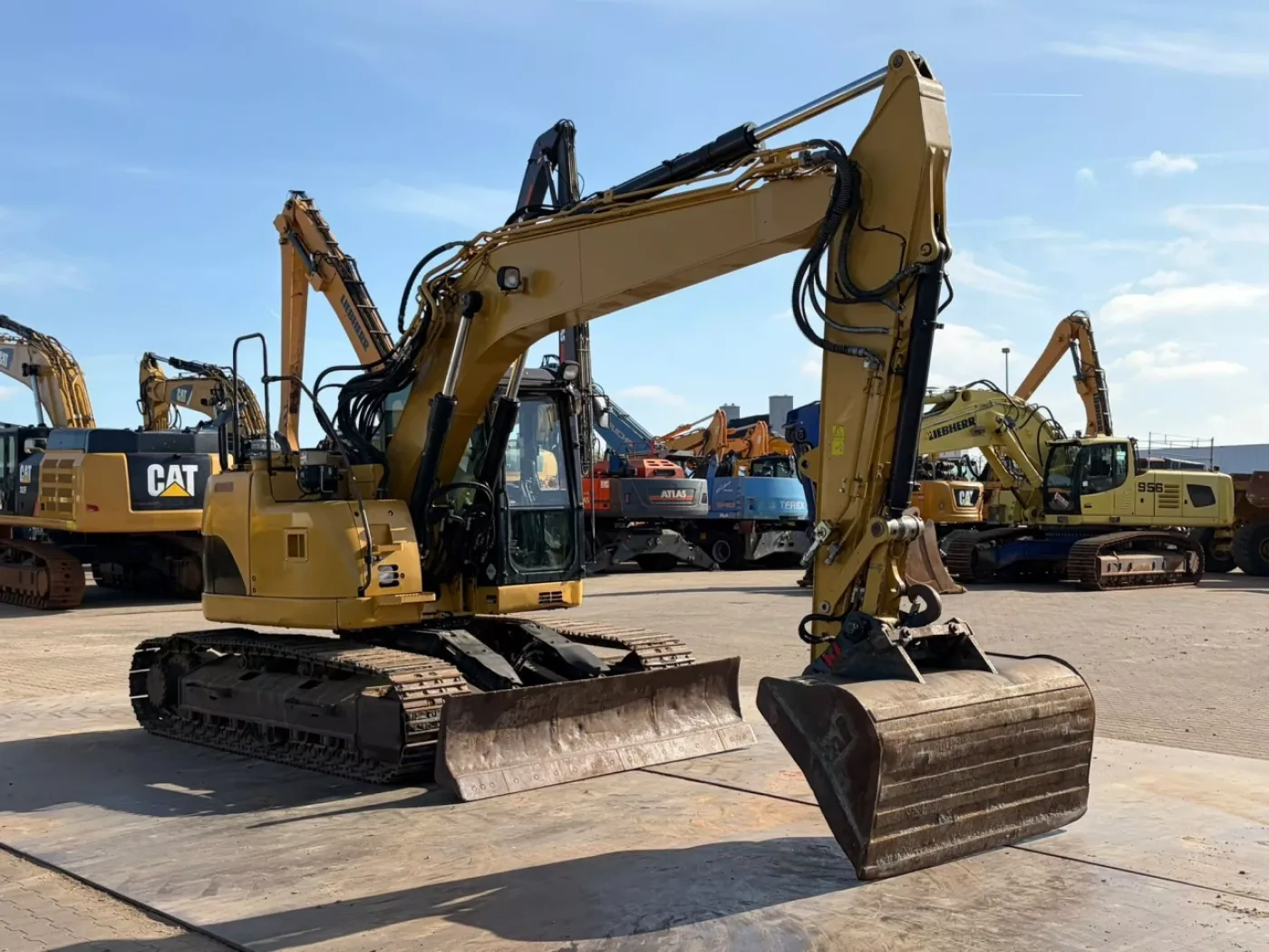 Caterpillar 314DLCR – Front Blade - 7
