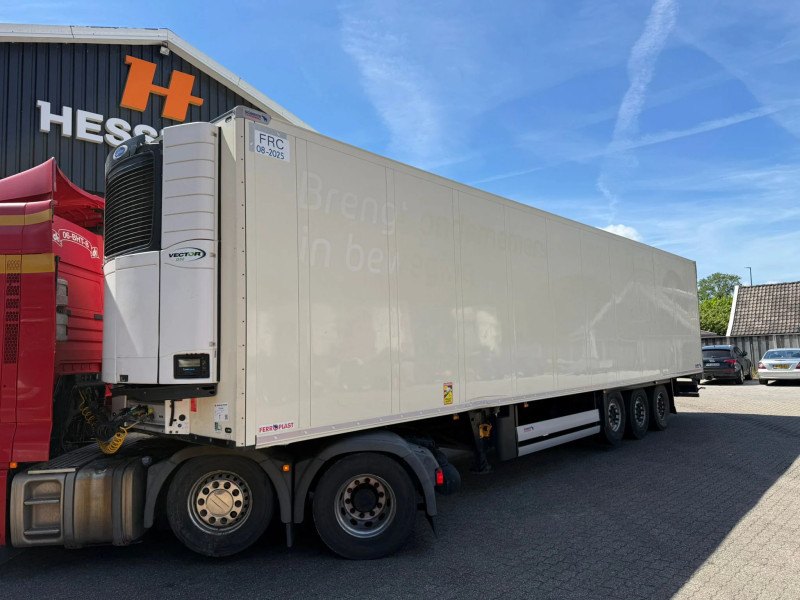 Schmitz Cargobull Carrier Vector 1550D+E 4,268 hours! NL Trailer APK/TÜV 08-2026