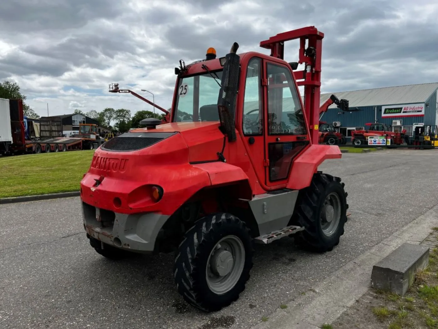 Manitou M30-4 4X4 - 3