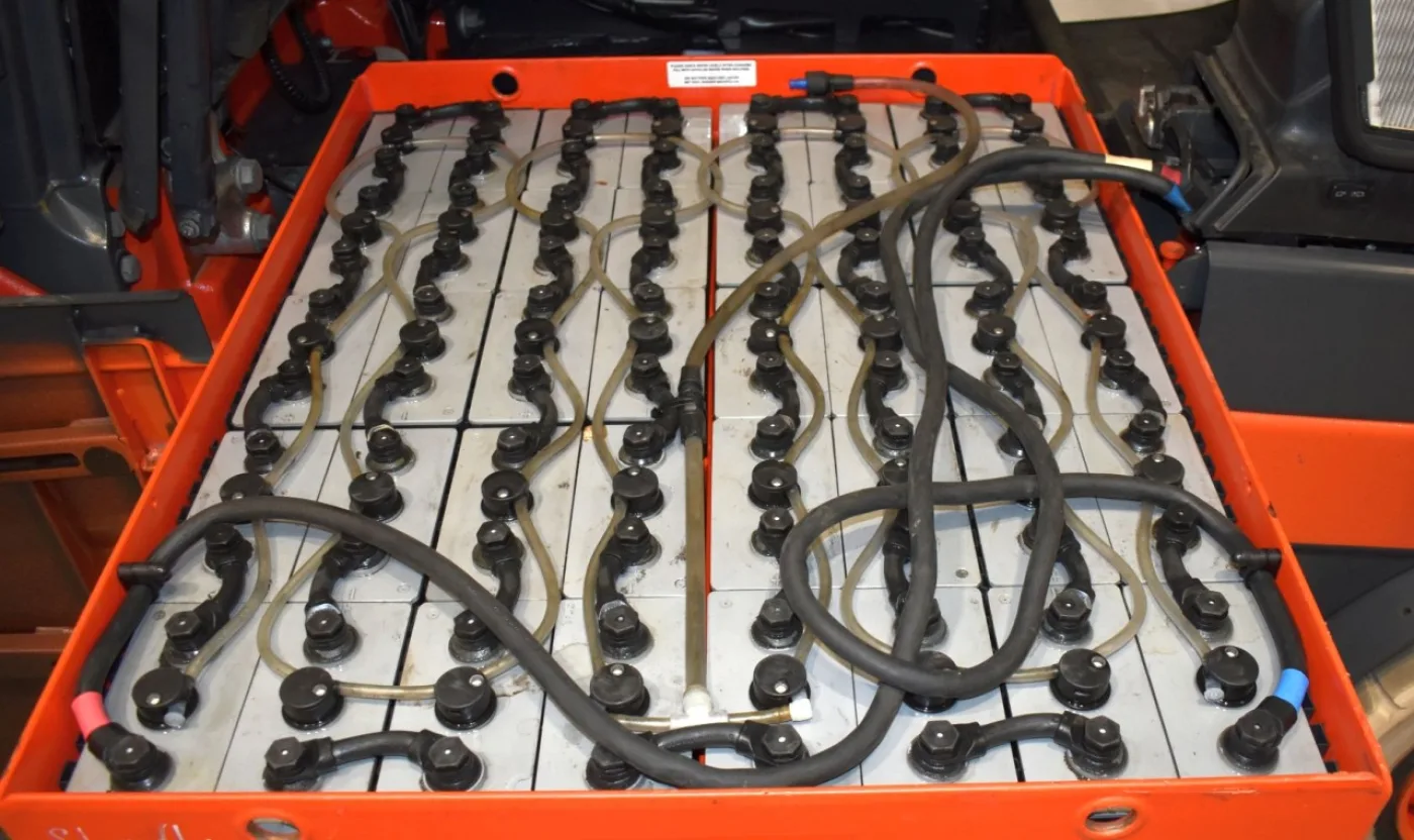 Frontstapler Linde E 35/600 H 388 (2022) - 5