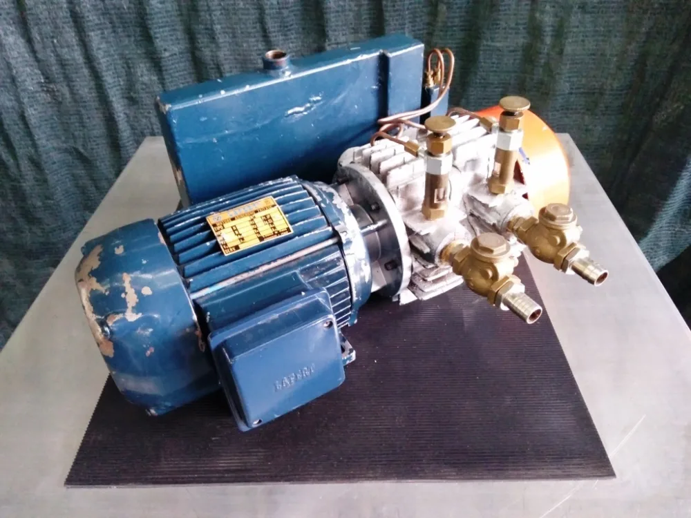 POMPA DA VUOTO – GENERALVACCUM – MOD. 3V1/15+15/1
