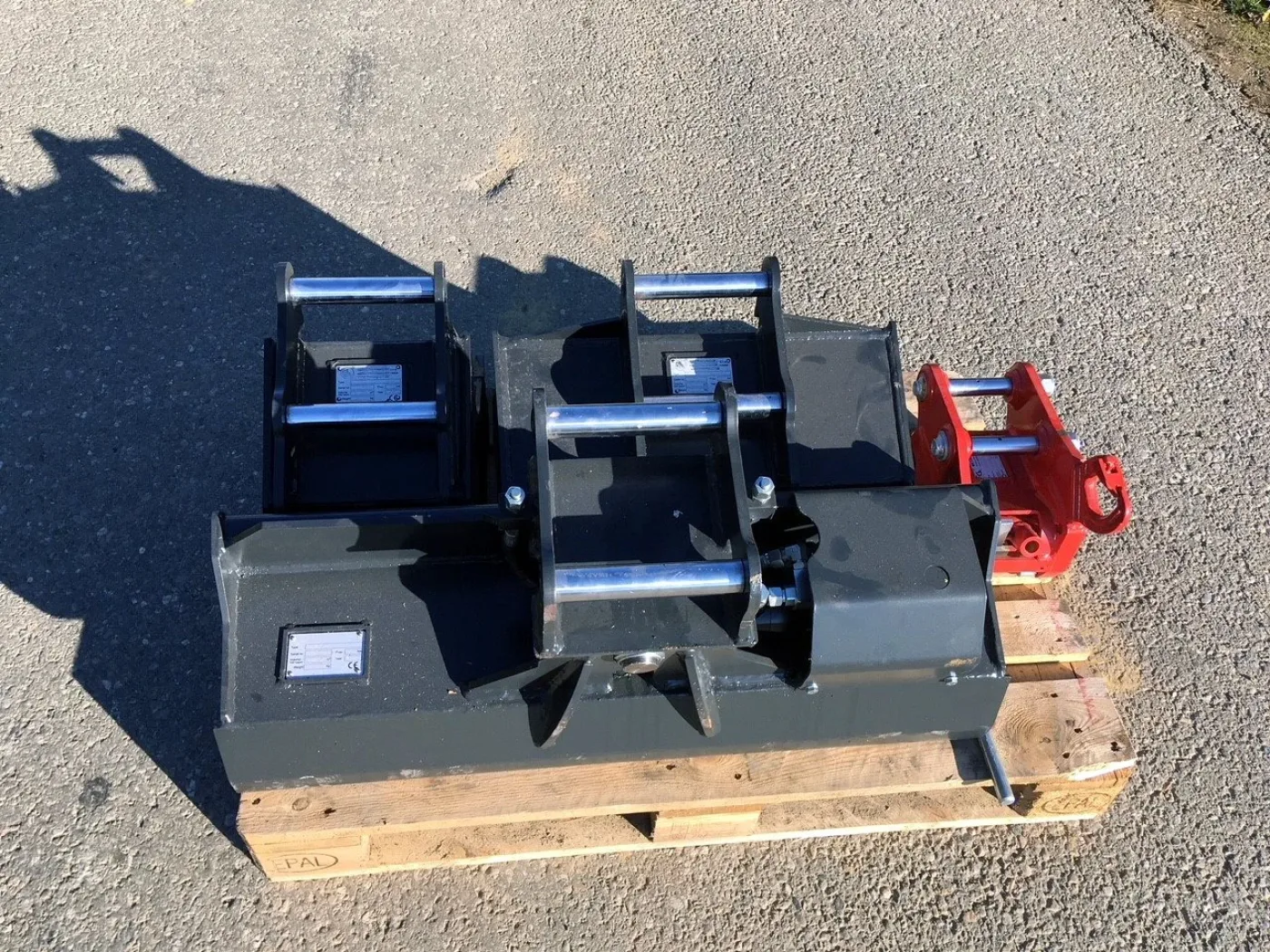 Löffelpaket für 1,5t Bagger - 3
