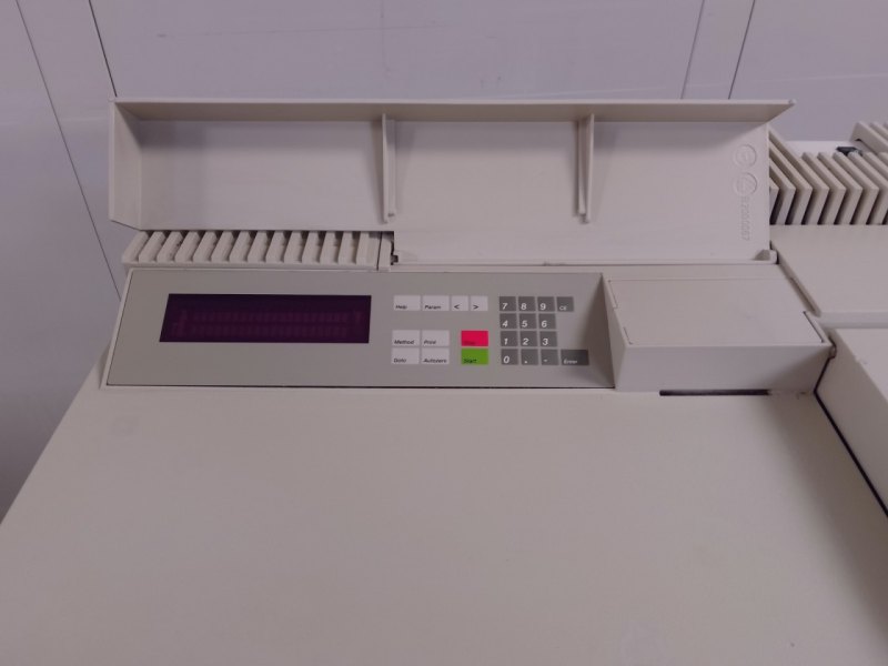 SPETTOMETRO UV-VISIBILE – PERKIN ELMER – MOD. LAMBDA 20