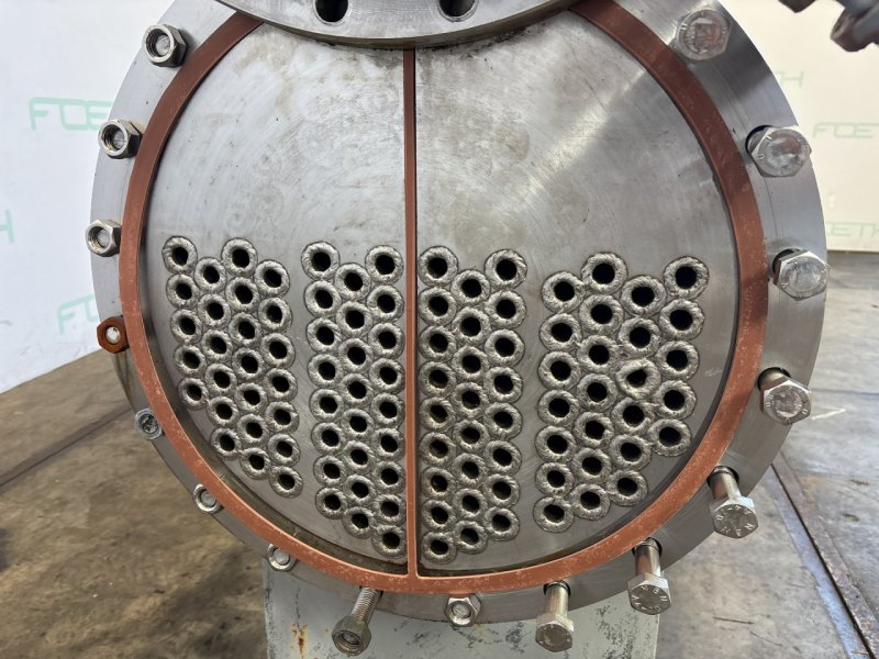 CL-THW 11 m2 - Shell and tube heat exchanger