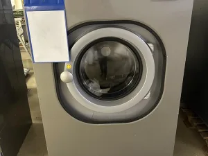 2019 Washer Extractor Grandimpianti GWH 240 S 24kg (995)