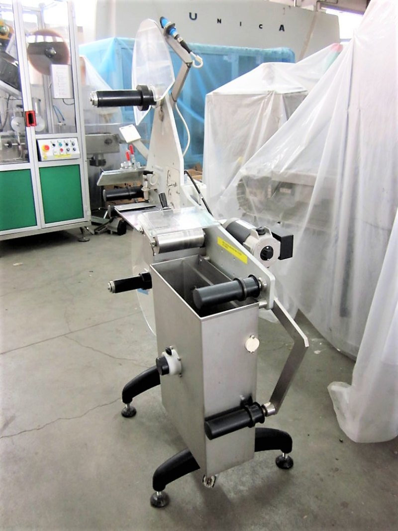 DISPENSER PER ETICHETTE