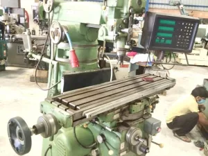 M1TR MILLING MACHINE, SAIMP (Italy) - FV0 - AUTO - Laxmi Metal & Machines, Rohtak