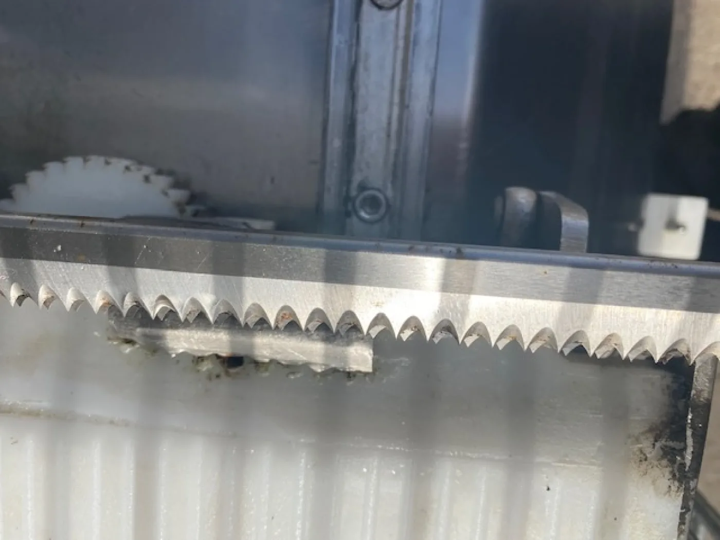 CP230 Long Salmon Slicer - 4