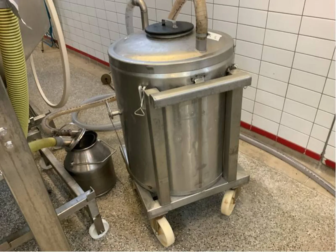 Vacuum tank - 4