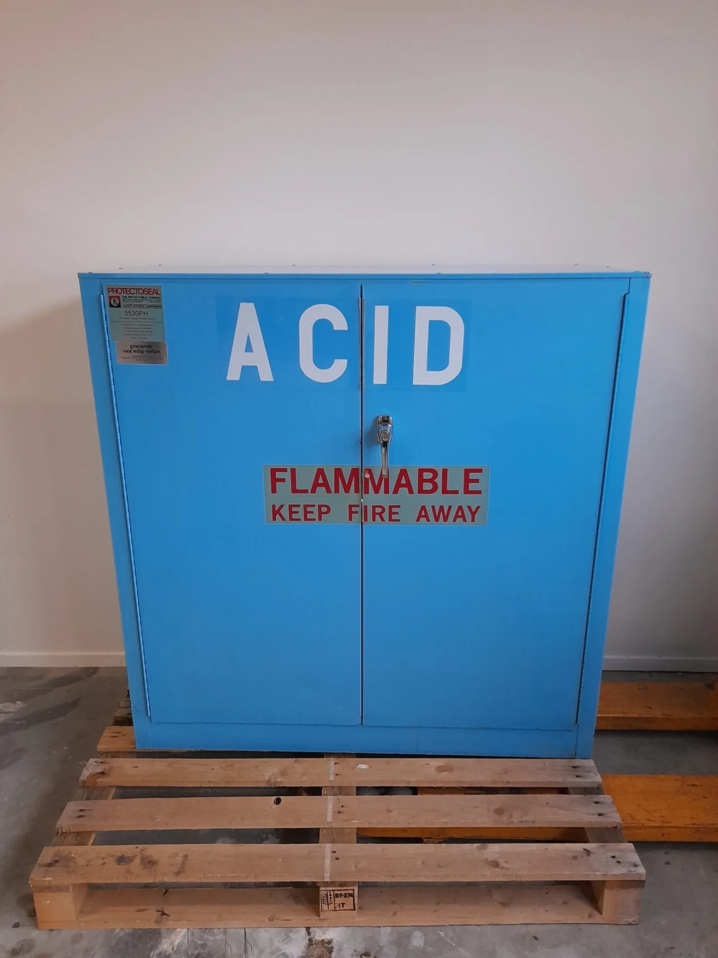 1365 - Used Protectoseal 5530PH Safety Cabinet - 1