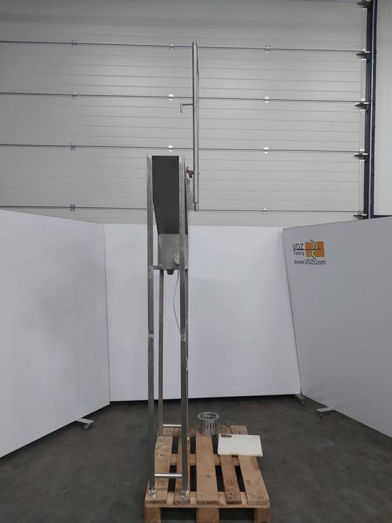 Sterilizer for splitting saw