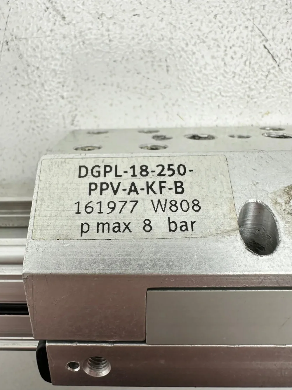 Festo DGPL-18-250-PPV-A-KF-B 161977