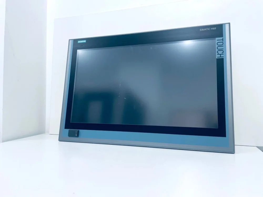 Siemens SIMATIC HMI IPC 477D 6AV7240-3EC04-0HA0