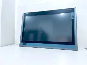 Siemens SIMATIC HMI IPC 477D 6AV7240-3EC04-0HA0
