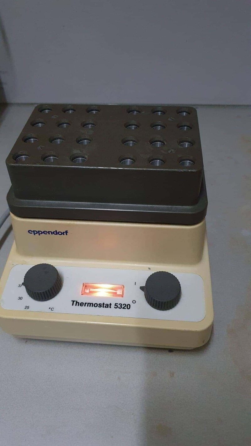 Eppendorf Thermostat 5320 Verwarmingsblok
