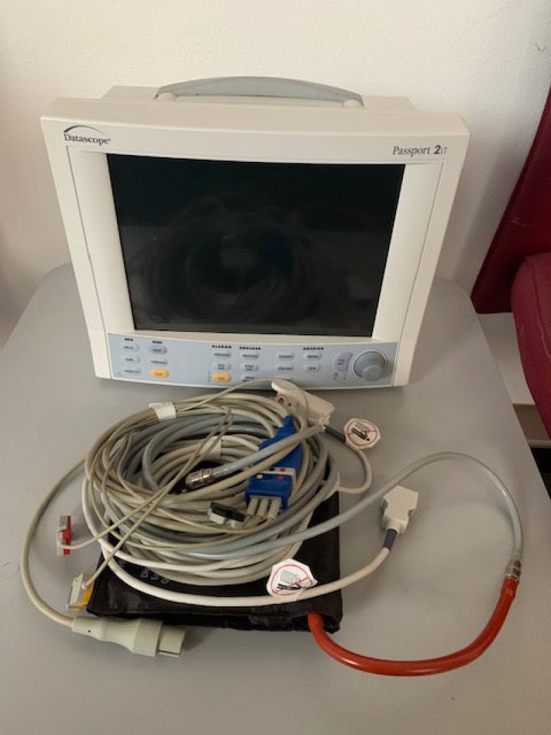 Datascope Passport 2 EKG-Monitor