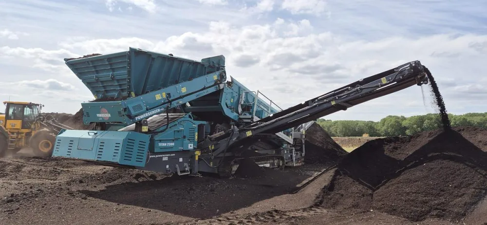 2022 Powerscreen by Terex Titan 2300 Scalping Screen
