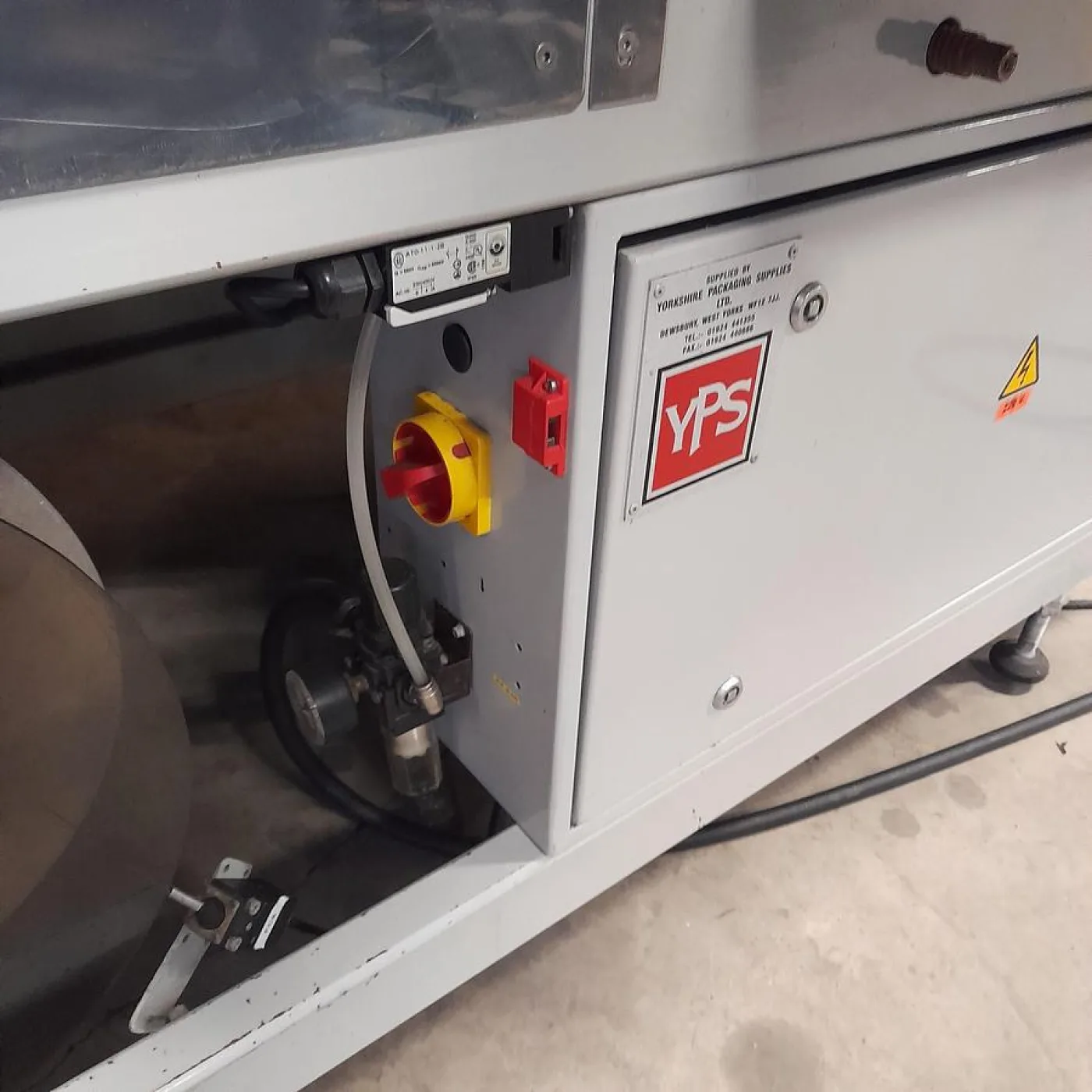 Rochman L-Sealer Shrink Wrapping Machine - 7