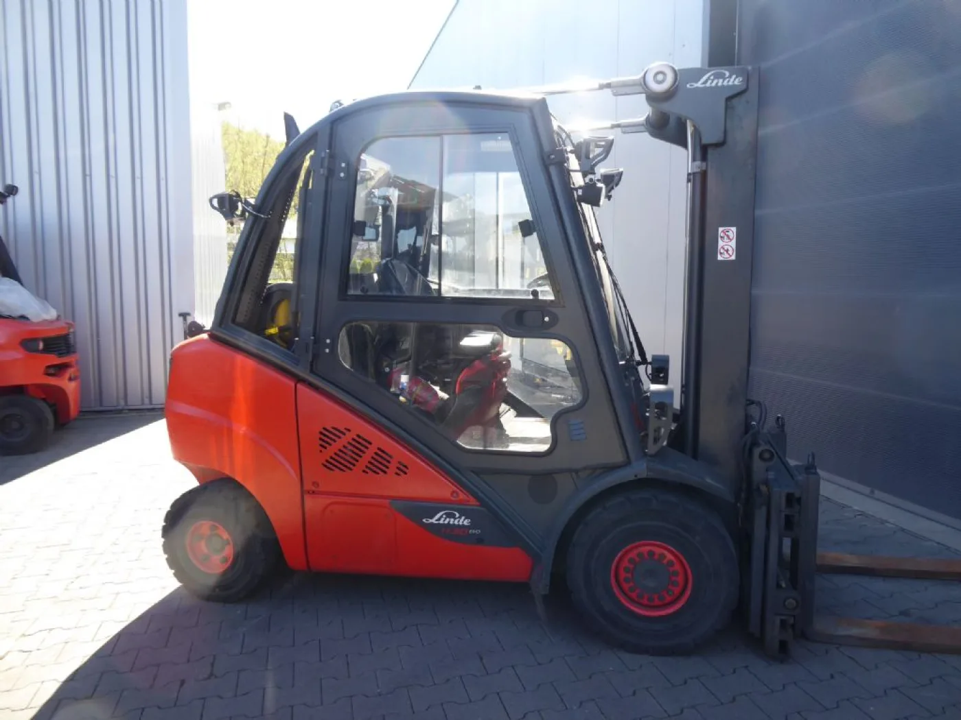 Linde H30T-02 - 6