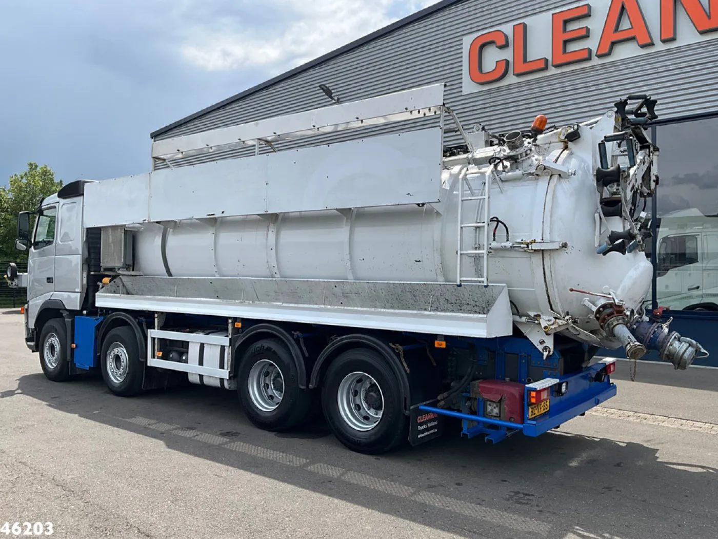 Volvo FH 390 8x4 kolkenzuiger - 7