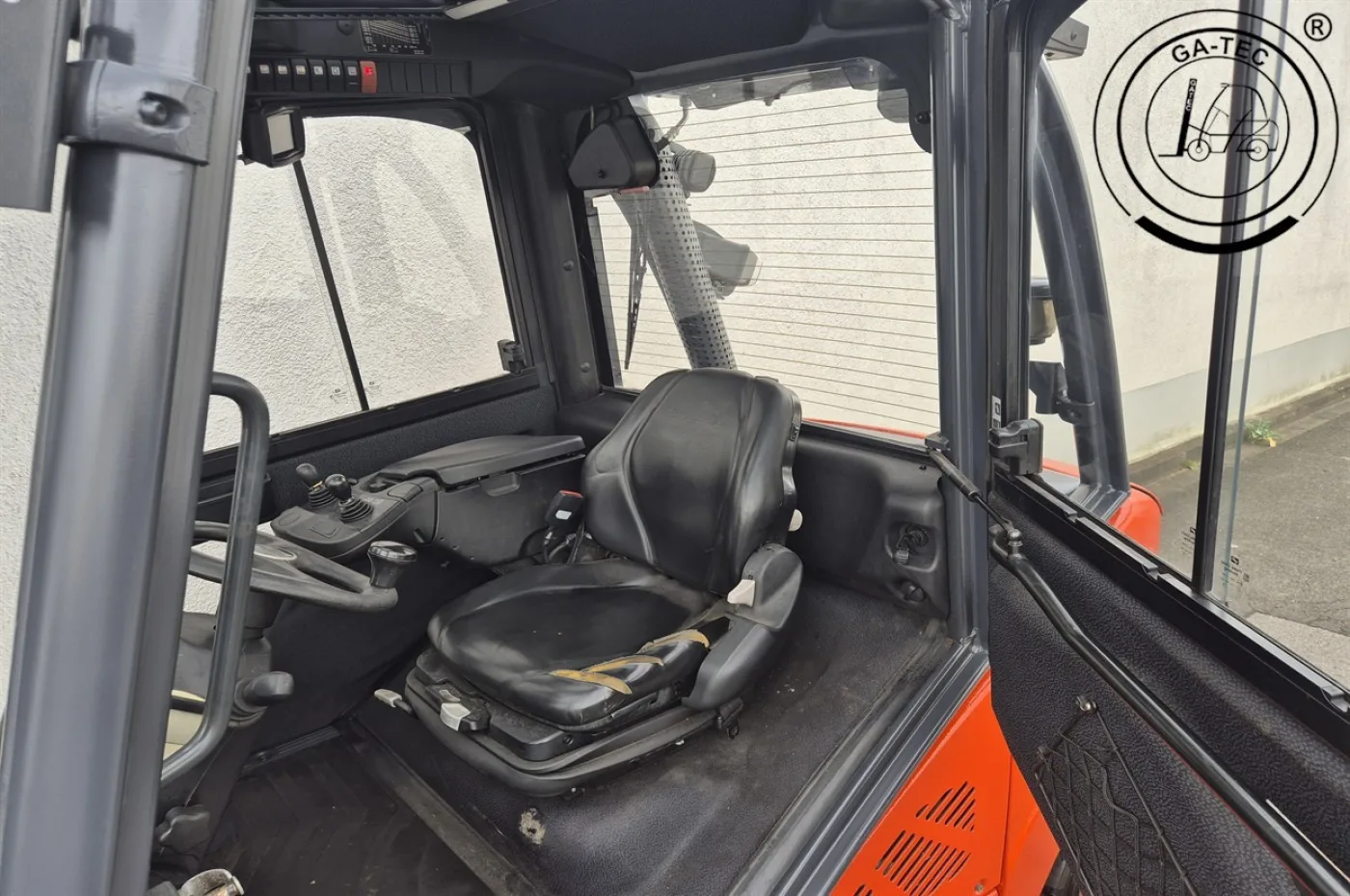 Linde H30D - 8
