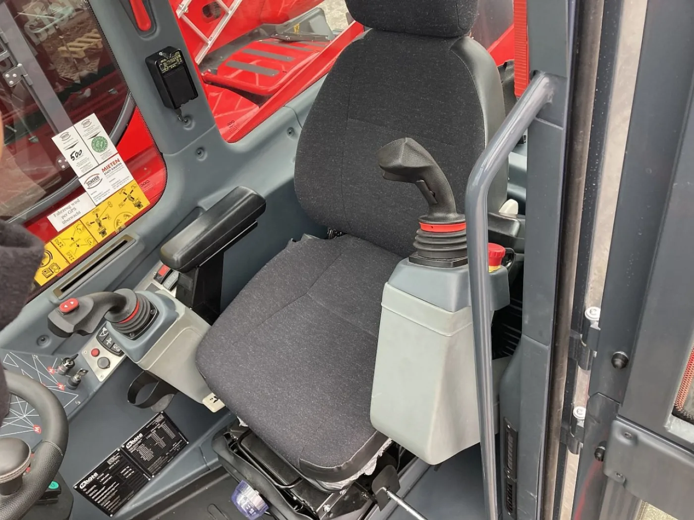 Teleskopstapler Magni RTH 5.21 (2023) - 4