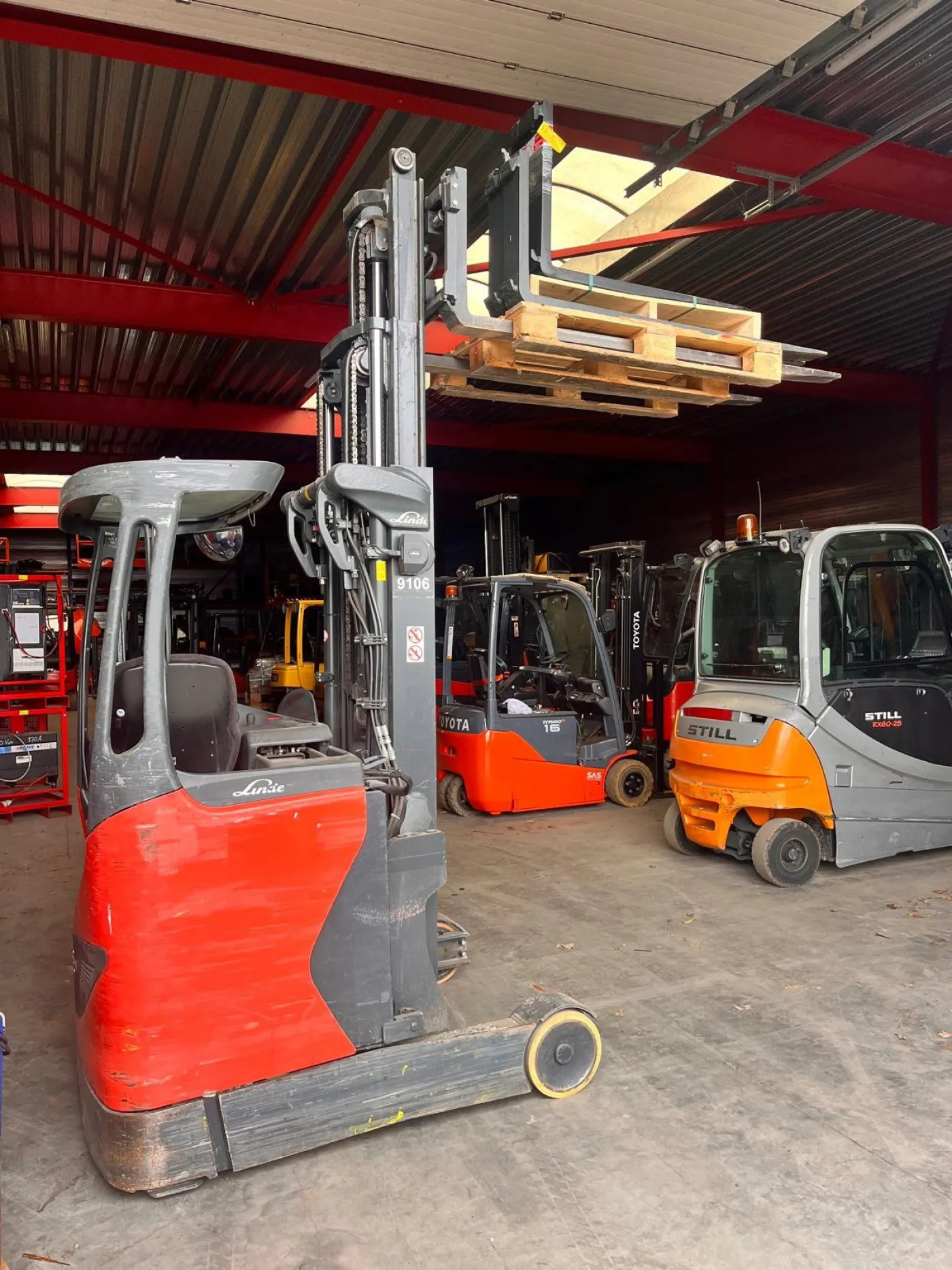 Linde R12B- 01 - 3