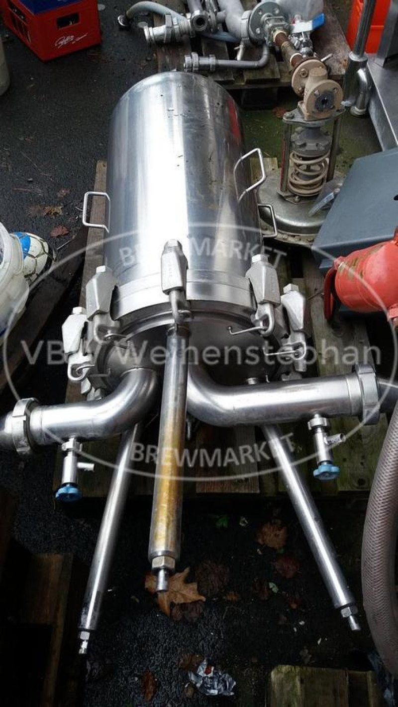 Trap filter housing