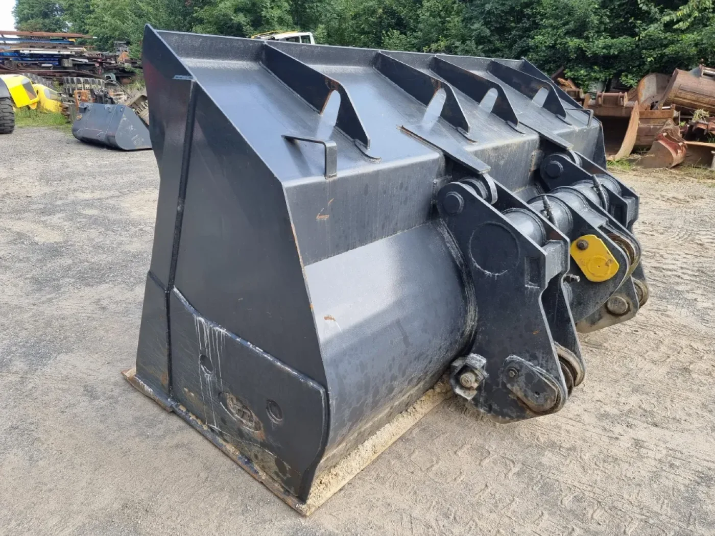 Schaufel 6 m³ mit Schnellwechsler Volvo L150-220 - für Komatsu WA 480 - 6