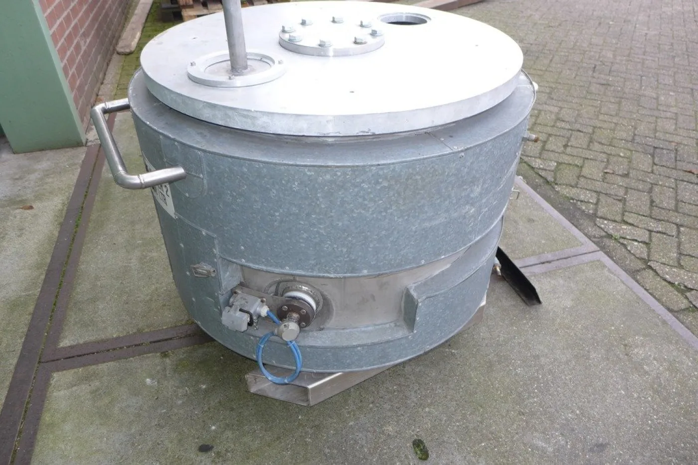 Vertical tank - 4
