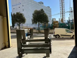 PALLET DISPENSER