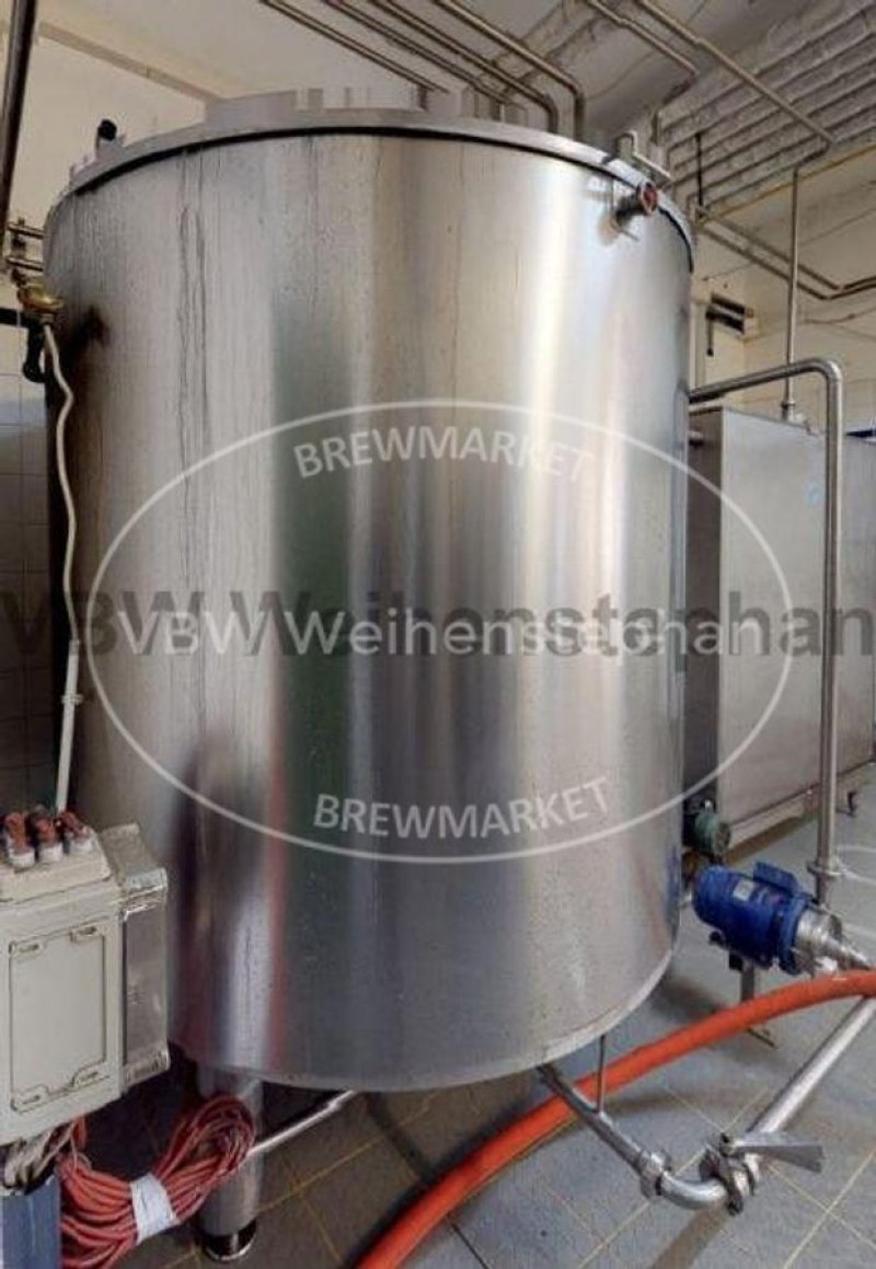 Tanks and vessels