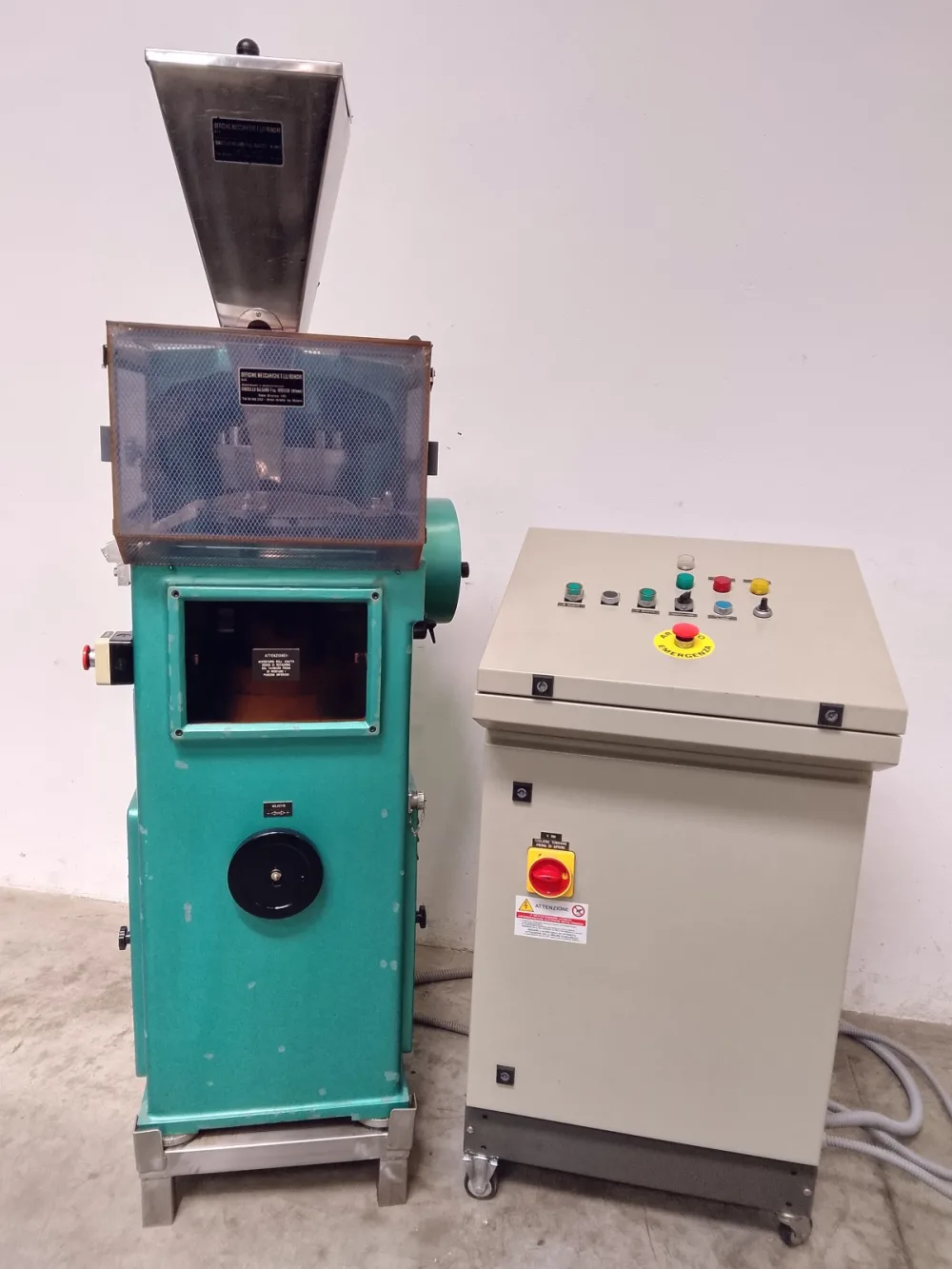 COMPRIMITRICE ROTATIVA – RONCHI – MOD. AM 13/8
