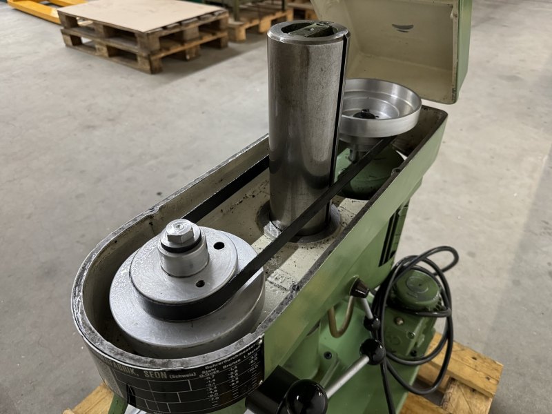 PERCEUSE TARAUDEUSE “FEHLMANN” TYPE P-10