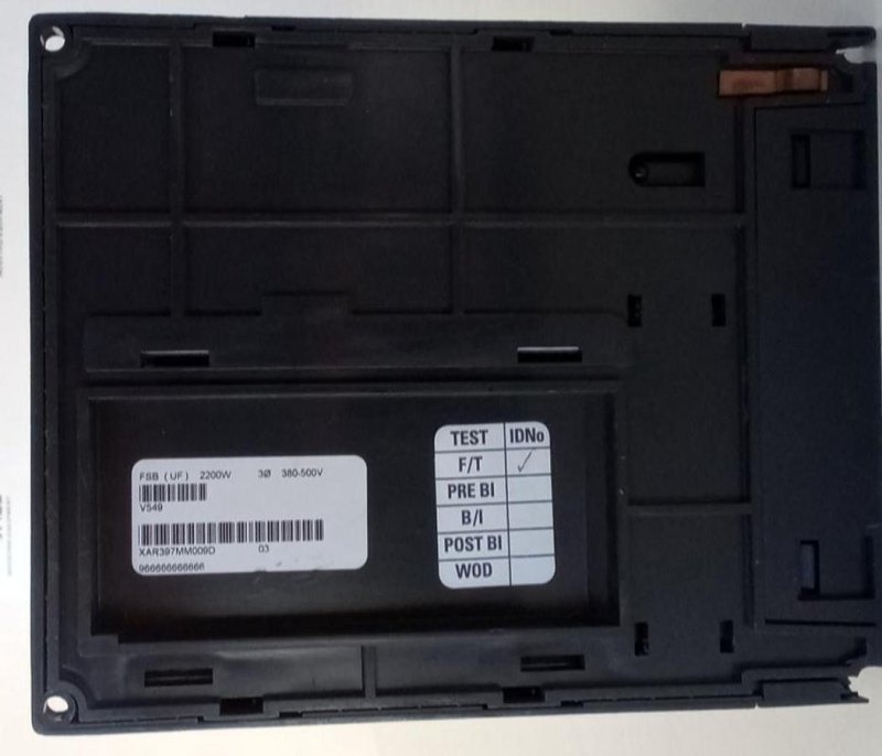 Siemens MICROMASTER 6SE9215-8DB40 Frequency Converter