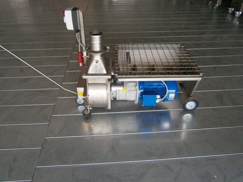 STAINLESS STEEL VOLUMETRIC ROTOR PUMP STRAZZARI SERIE G6-150 NEW MACHINE